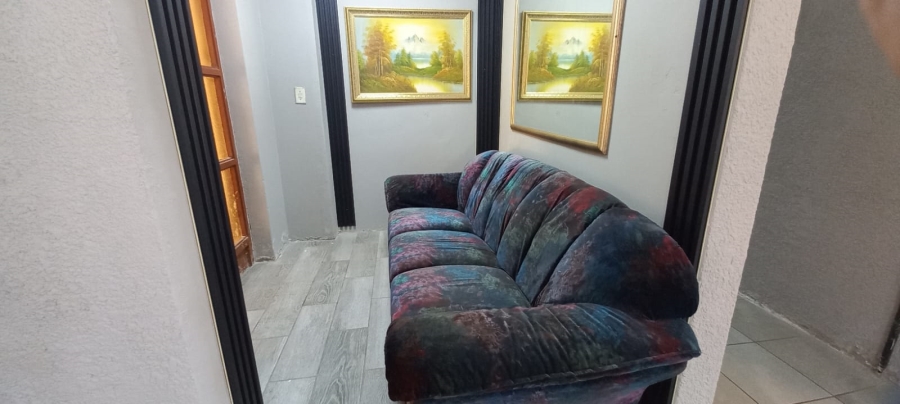 3 Bedroom Property for Sale in Roosheuwel North West